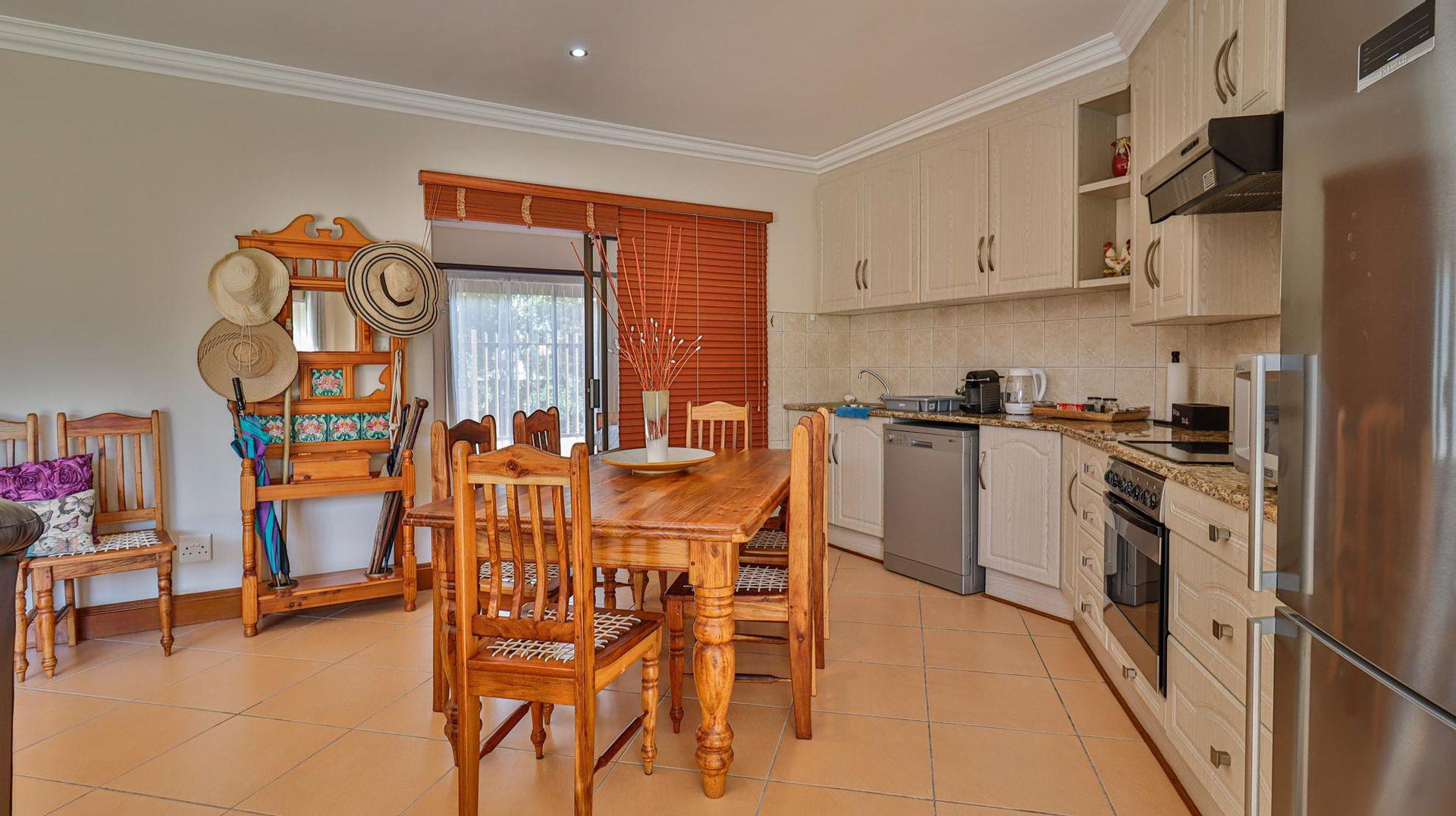 7 Bedroom Property for Sale in Hersham Western Cape